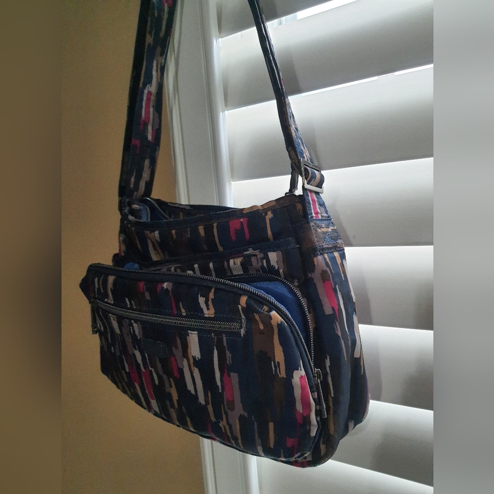 Lug Shimmy Bag